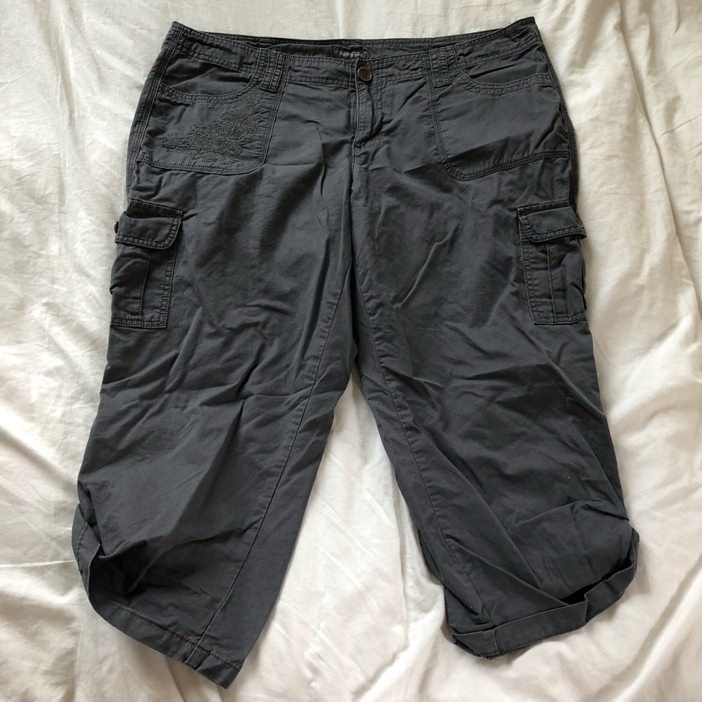 Petite Grey Cargo Capris